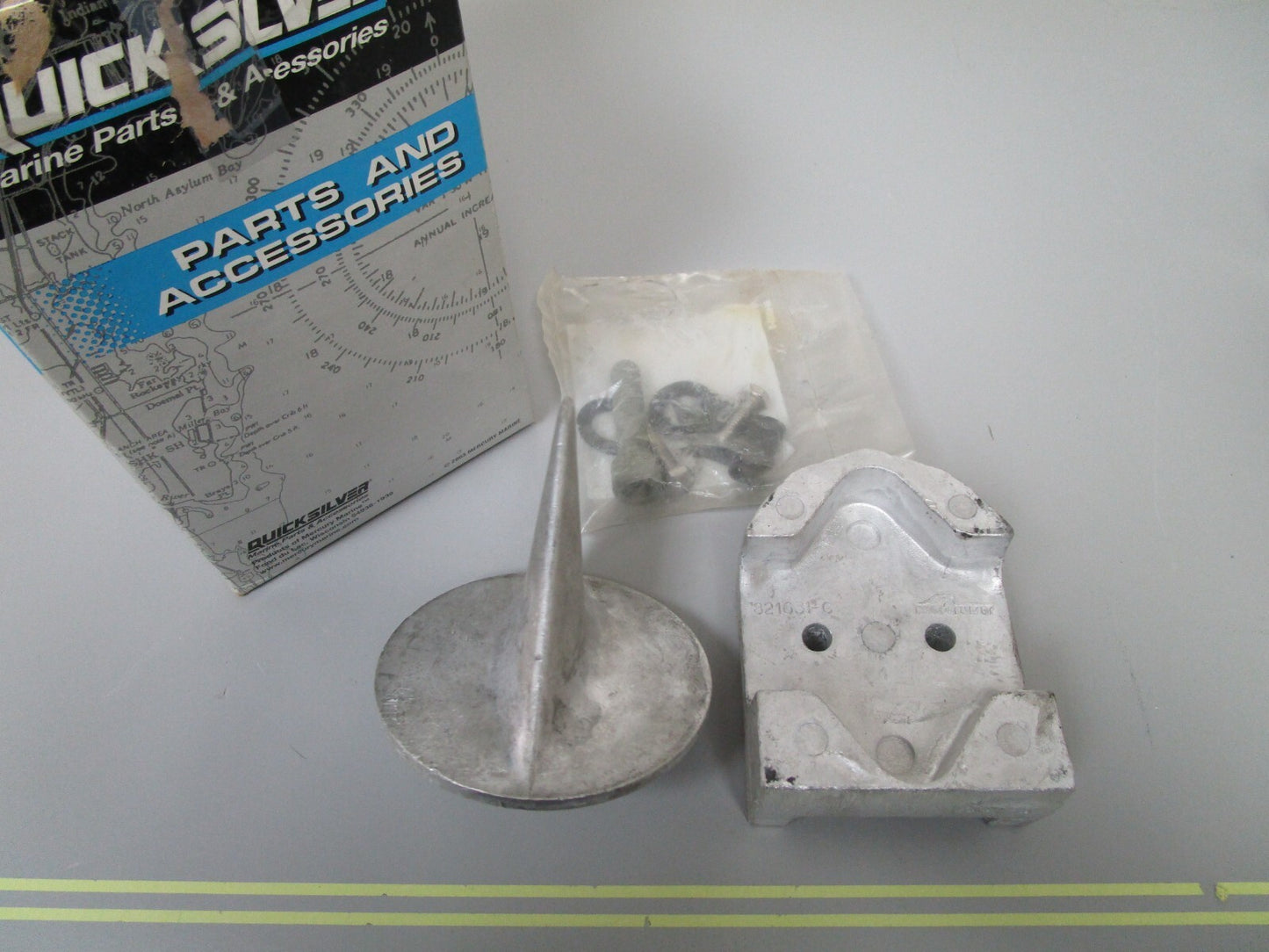 *NEW OEM* 0720 Mercury Quicksilver Anode Kit 888756Q02