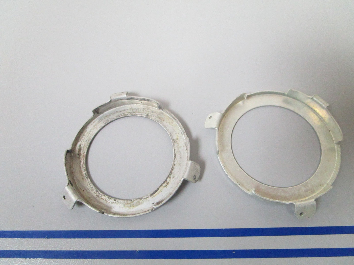NEW OEM (LOT OF 2) 202114 0212114 OMC Johnson Evinrude Starter Cup 0810