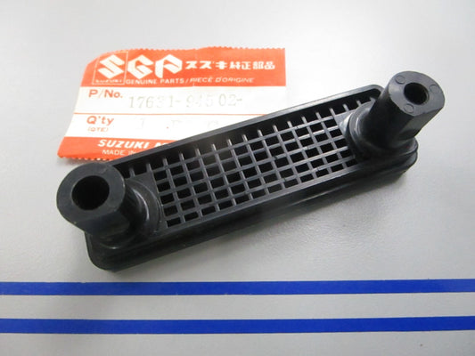 NEW OEM 17631-94502 Suzuki Water Filter 0810