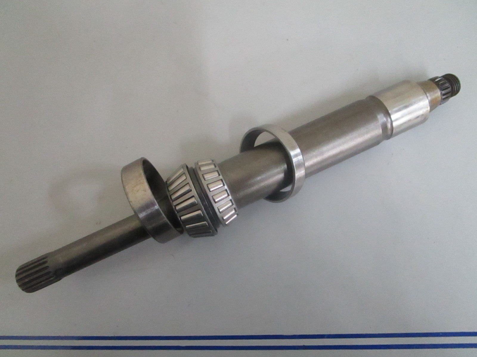 *NEW OEM* 0820 Volvo Penta Countershaft 3851342