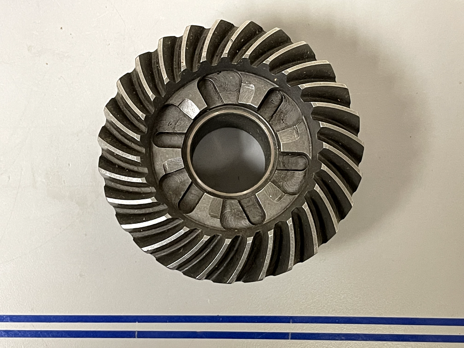 *NEW OEM* 0670 OMC Johnson Evinrude 27T Reverse Gear 332725 0332725