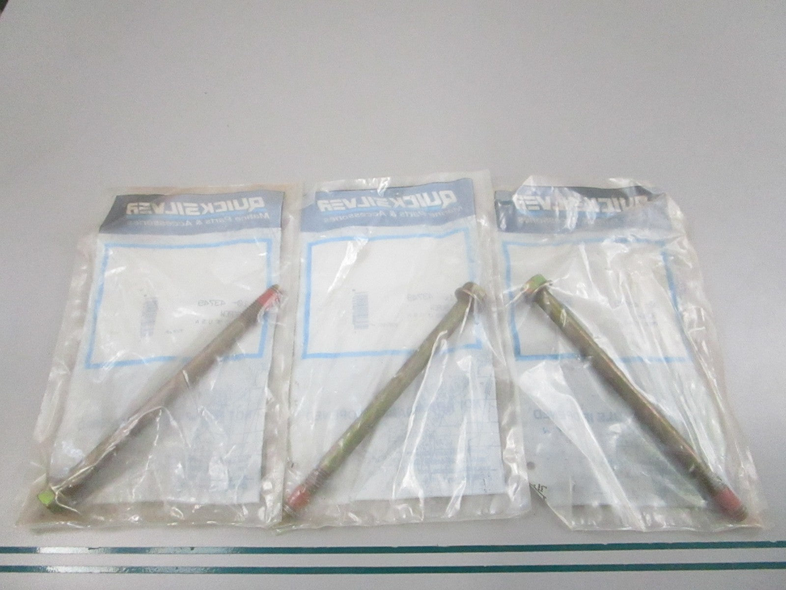 NEW OEM (LOT OF 3) 10-43749 Mercury Quicksilver Screw 0810