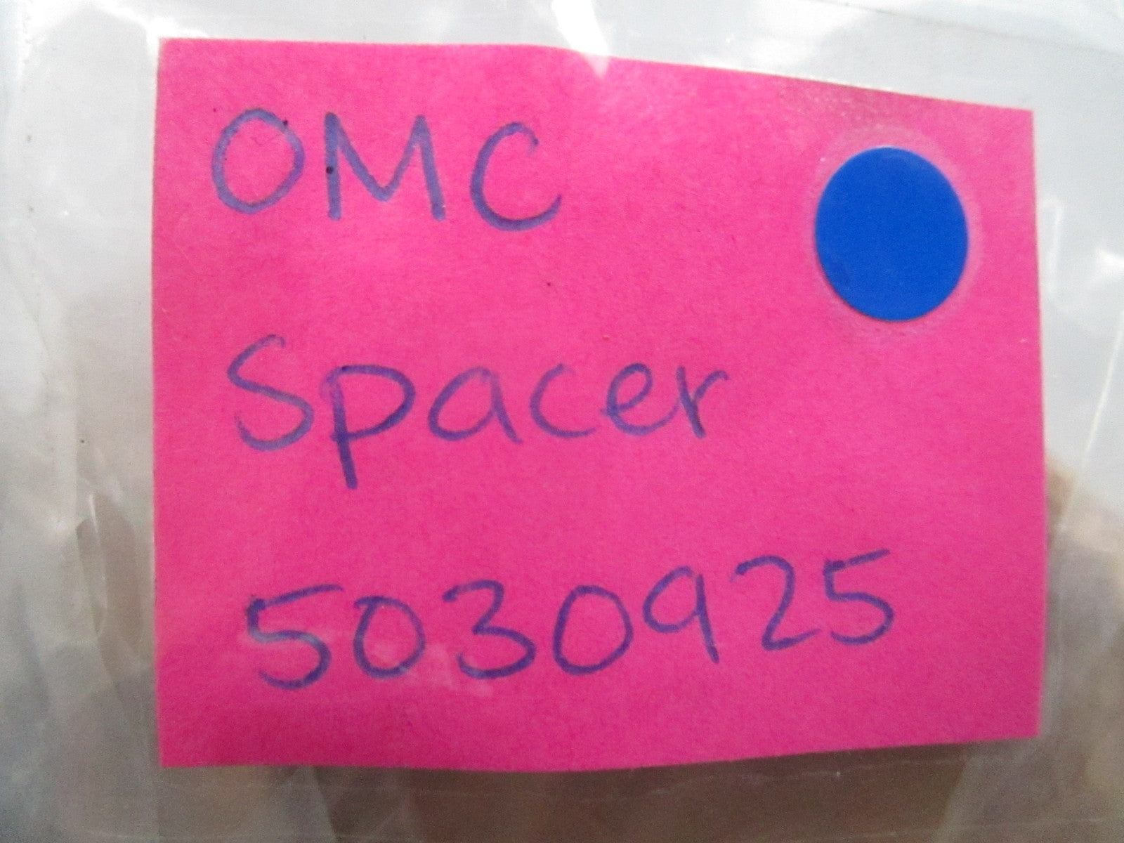 *NEW OEM* 0810 OMC Johnson Evinrude Spacer 5030925
