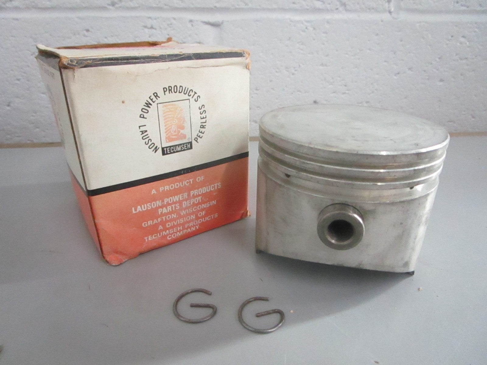 NEW OEM 32001C Tecumseh Piston Kit 0820