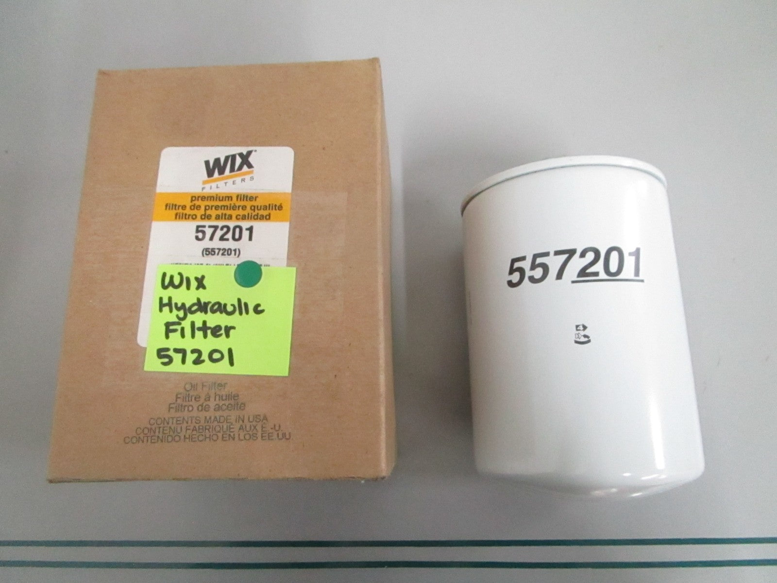 NEW OEM P555776 Donaldson Fuel Filter 0820