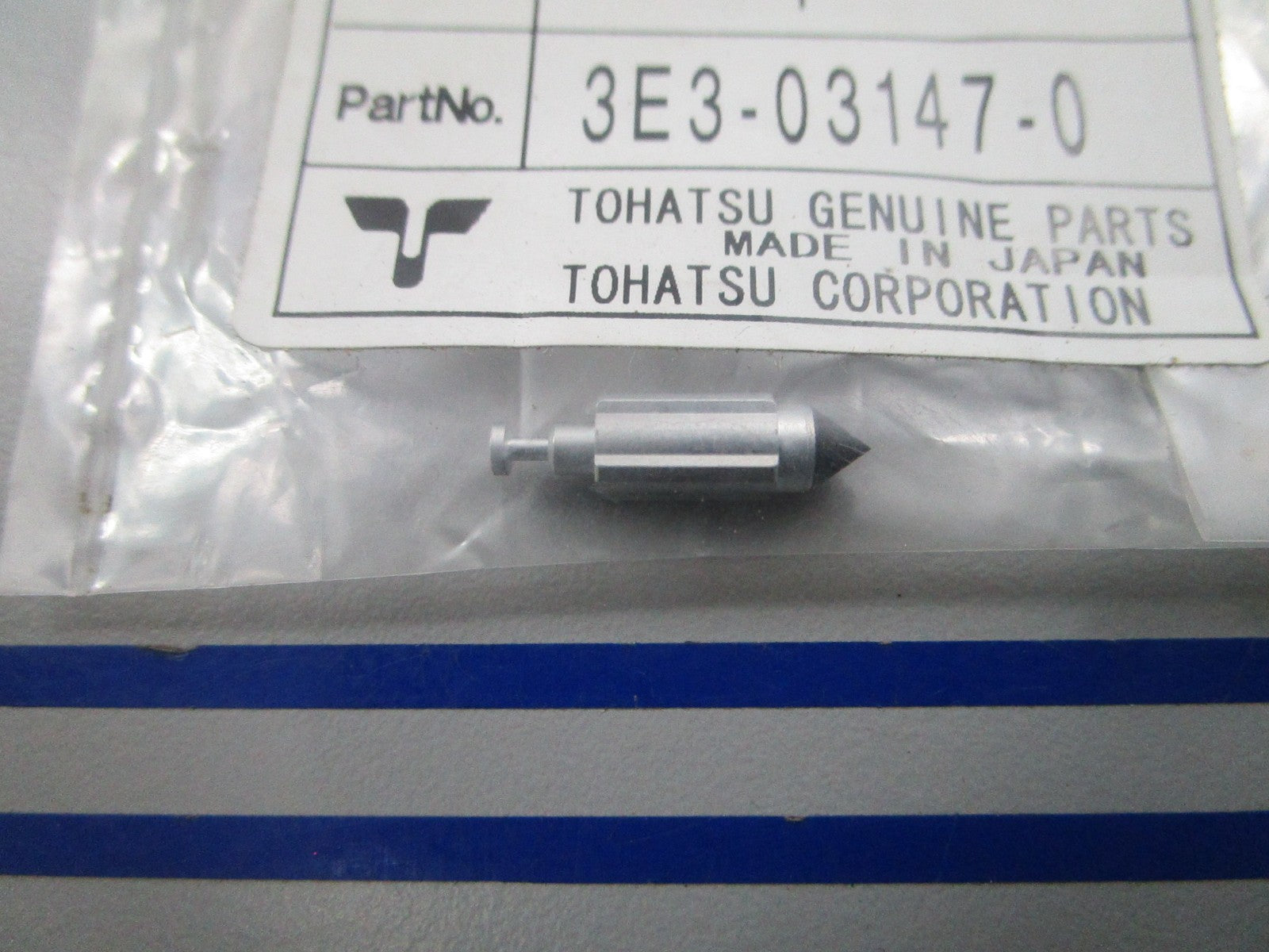 NEW OEM 3E3-03147-0 3E3031470 Tohatsu Float Valve 0810