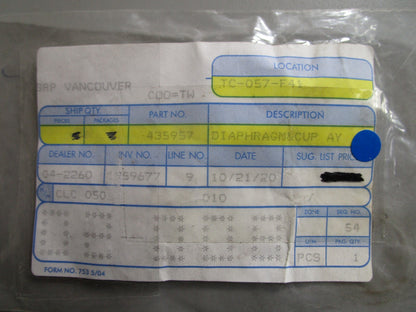 *NEW OEM* 0810 OMC Johnson Evinrude Diaphragm & Cup Assembly 435957 0435957