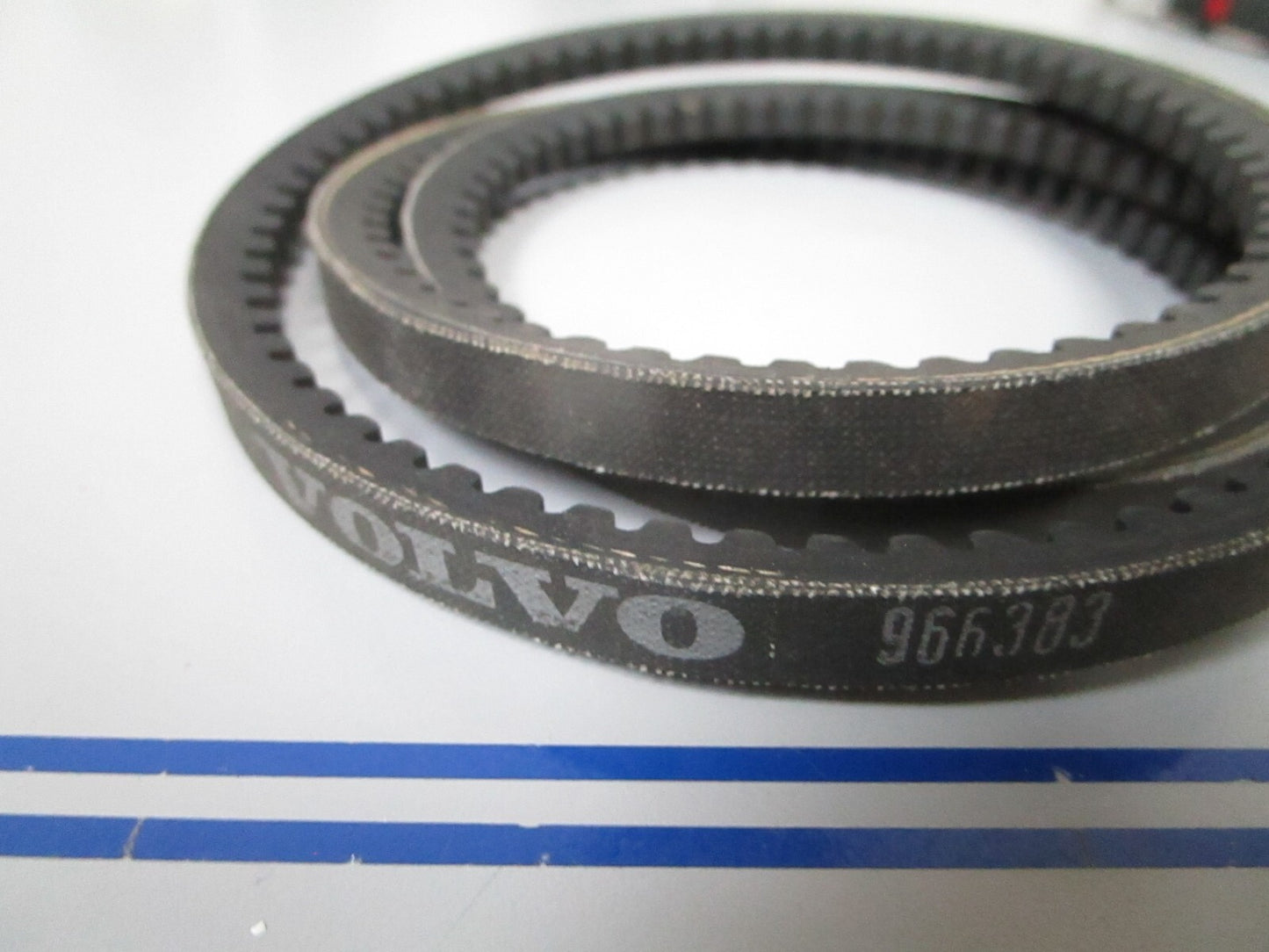 *NEW OEM* 0810 Volvo Penta V-Belt 966383