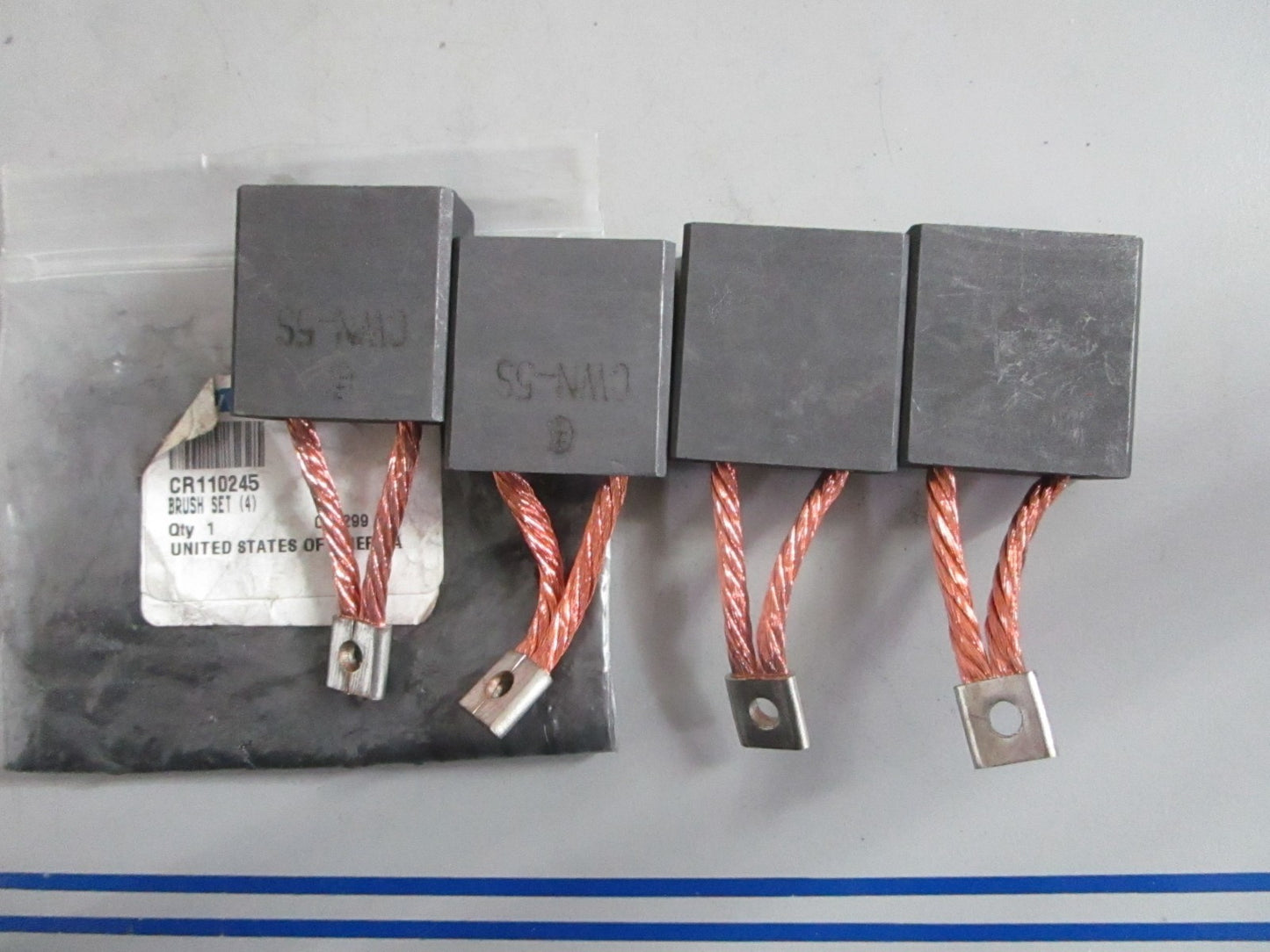 NEW CR110245 Total Source 4 Brush Set For: Crown 0820