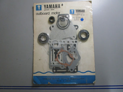 *NEW OEM* 0810 Yamaha Gasket Kit 6E0-W0001-01-00