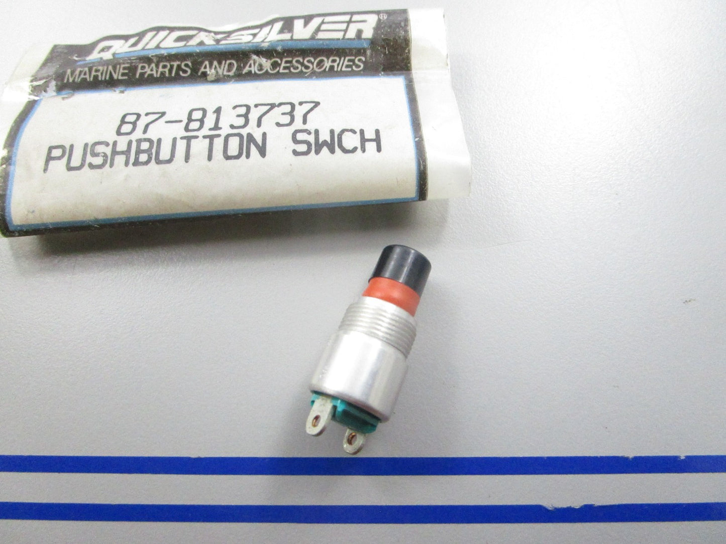 *NEW OEM* 0810 Mercury Quicksilver Push Button Switch 87-813737