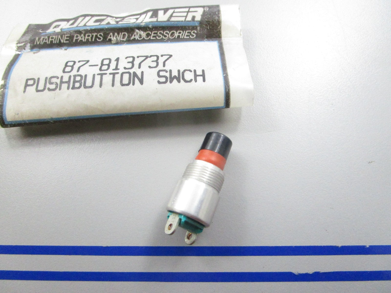 *NEW OEM* 0810 Mercury Quicksilver Push Button Switch 87-813737