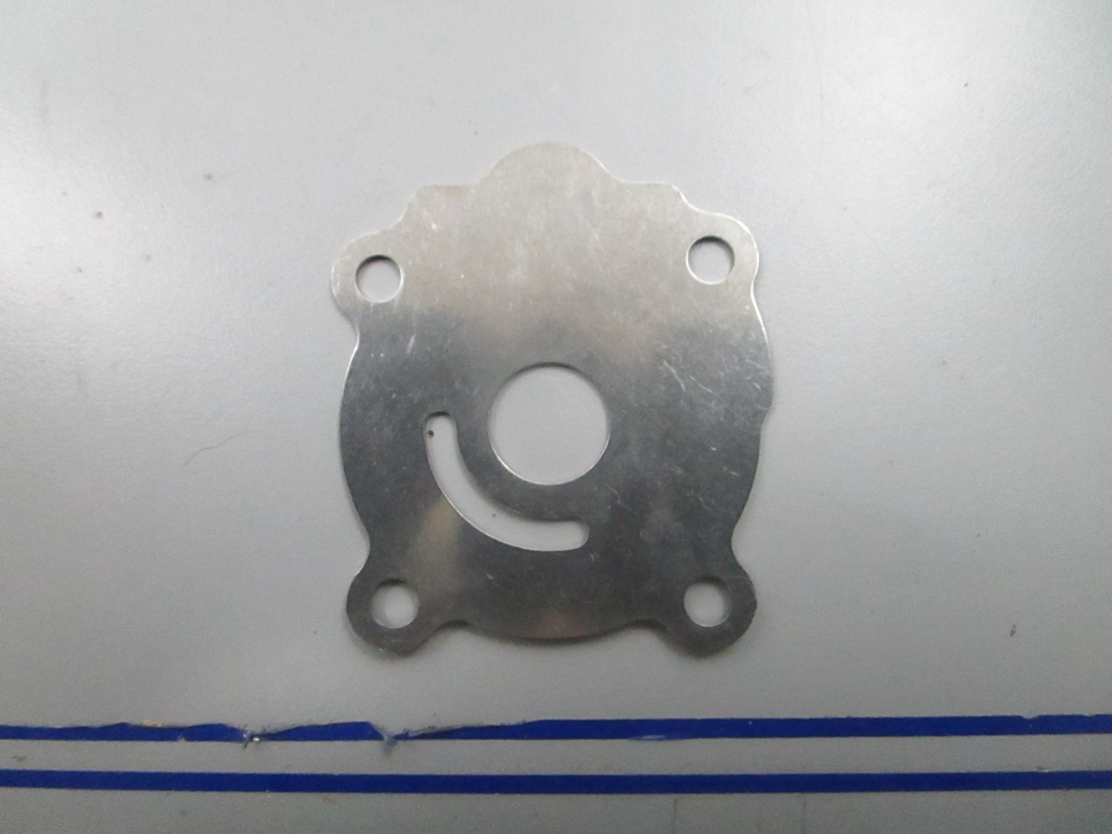 *NEW OEM* 0810 Mercury Quicksilver Water Pump Plate F341562