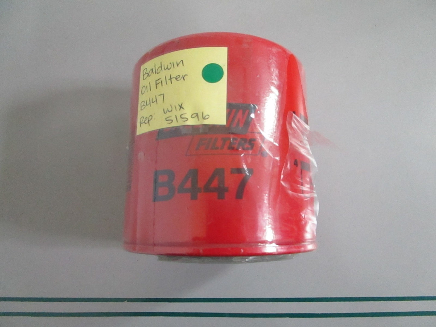 NEW B447 Baldwin Oil Filter Rep: 51596 Wix 0820