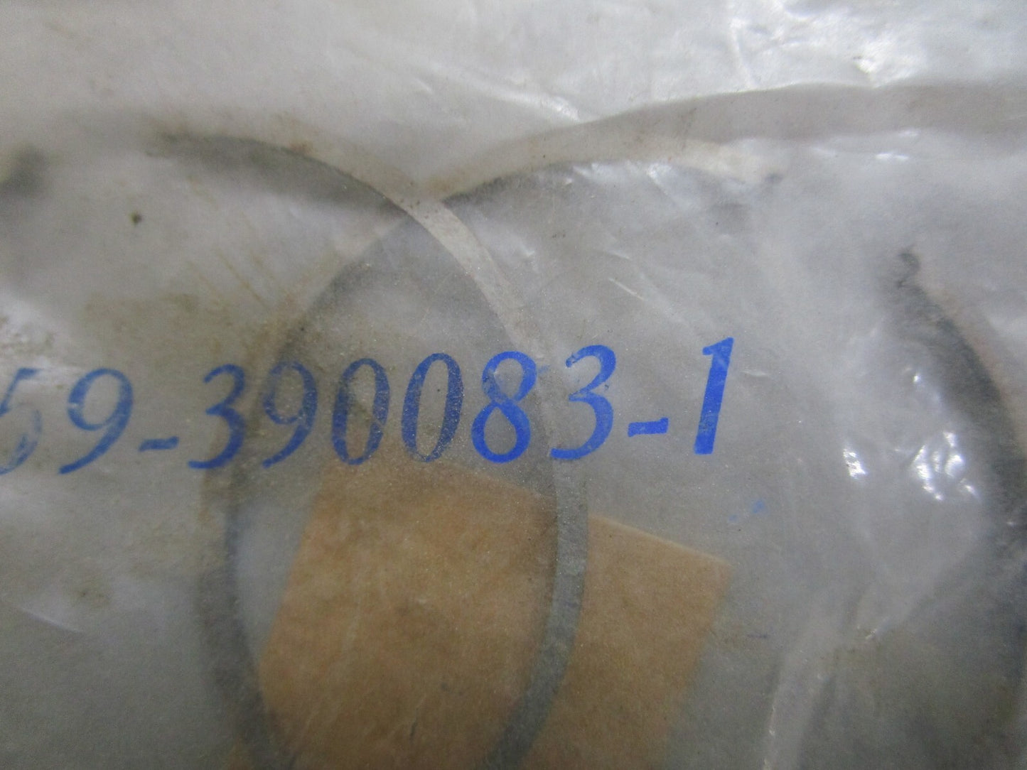 *NEW OEM* 0820 OMC Johnson Evinrude 2 Piston Ring Set 390083 0390083