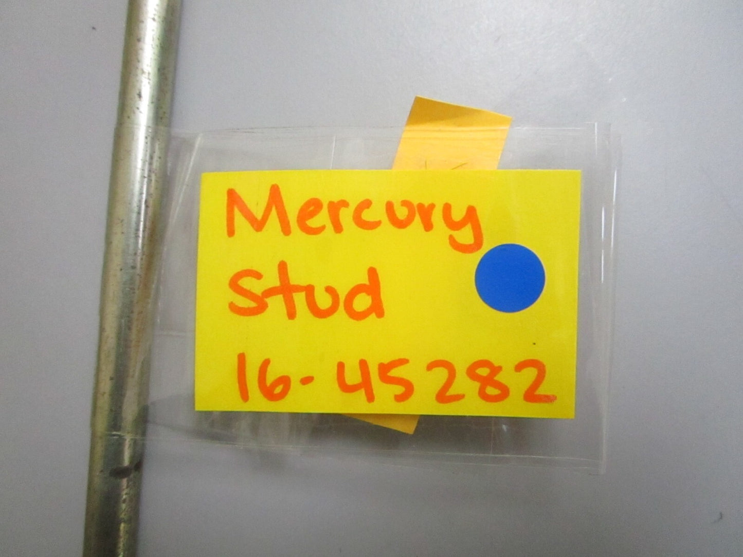*NEW OEM* 0820 Mercury Quicksilver Stud 16-45282