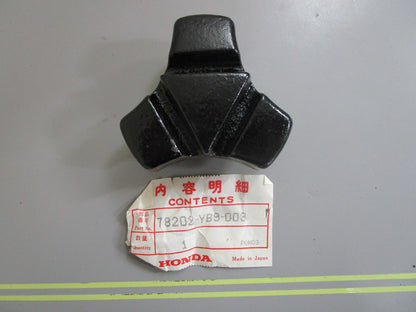 *NEW OEM* 0810 Honda Drain Knob Cover 78202-YB9-003