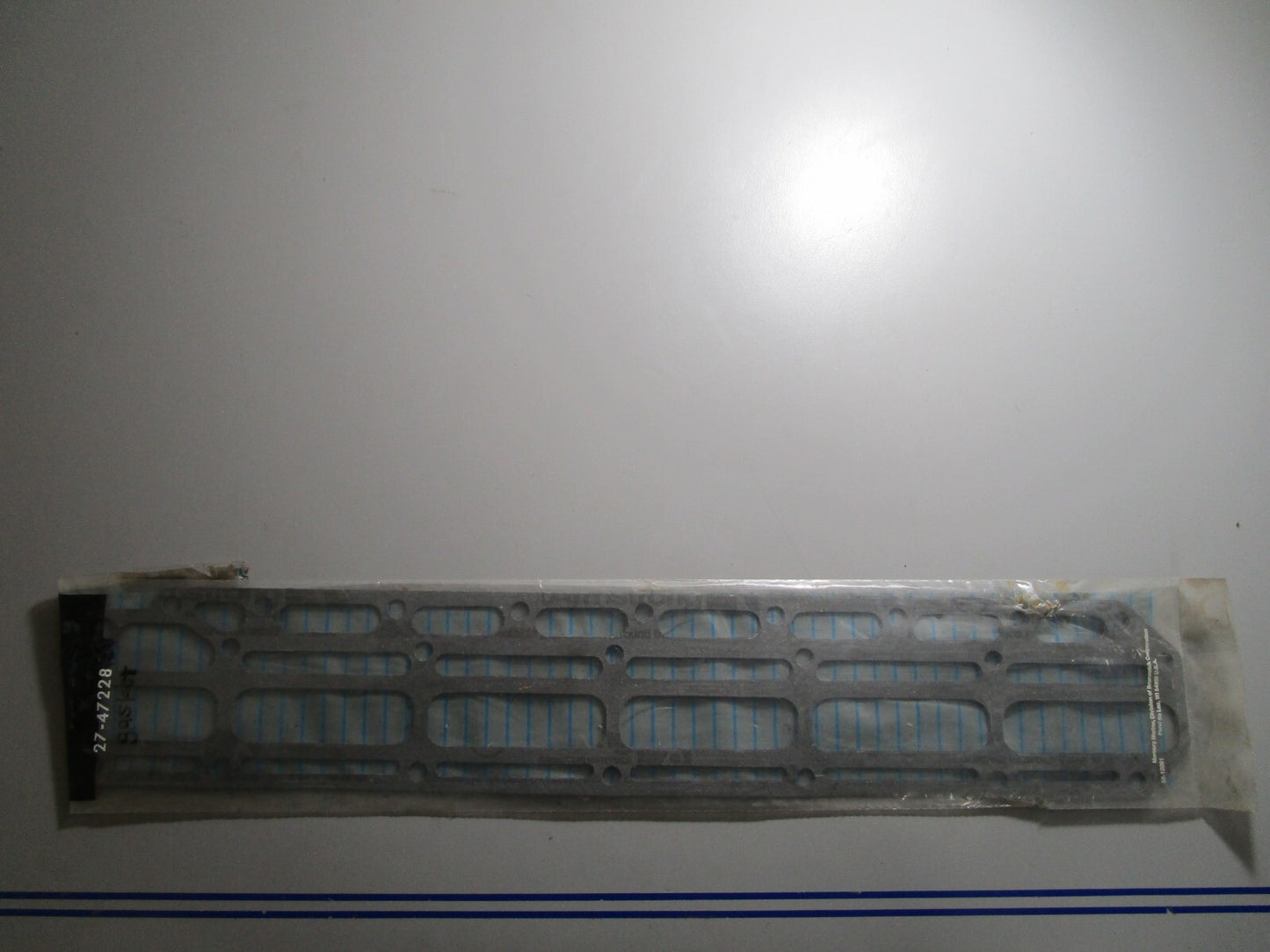 *NEW OEM* 0810 Mercury Quicksilver Gasket 27-47228