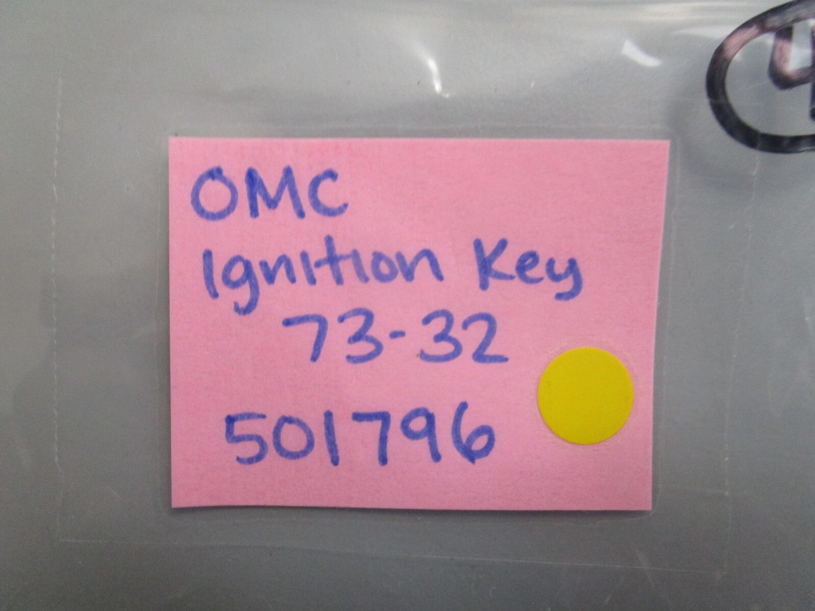 *NEW OEM* 0810 OMC Johnson Evinrude Ignition Key 73-32 501796 0501796