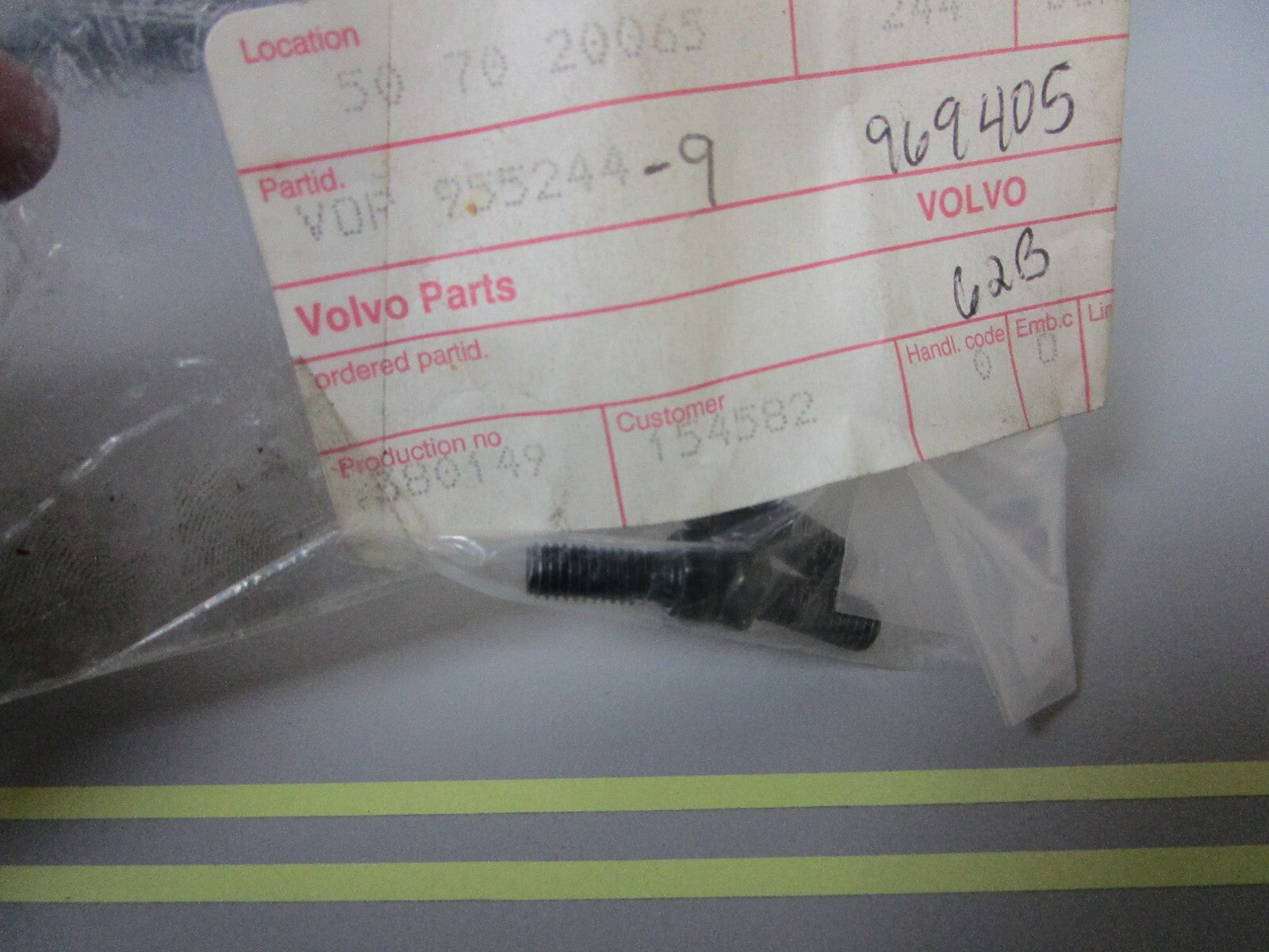 *NEW OEM* (LOT OF 3) 0810 Volvo Penta Screw 955244