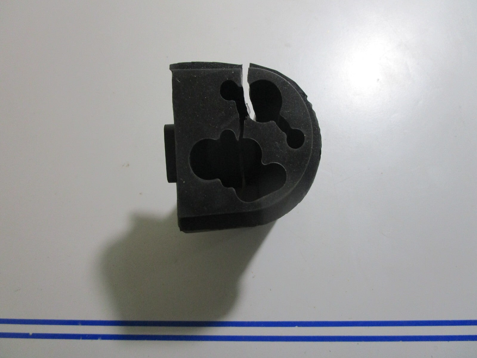 *NEW OEM* 0810 OMC Johnson Evinrude Fuel & Electric Grommet 340721 0340721