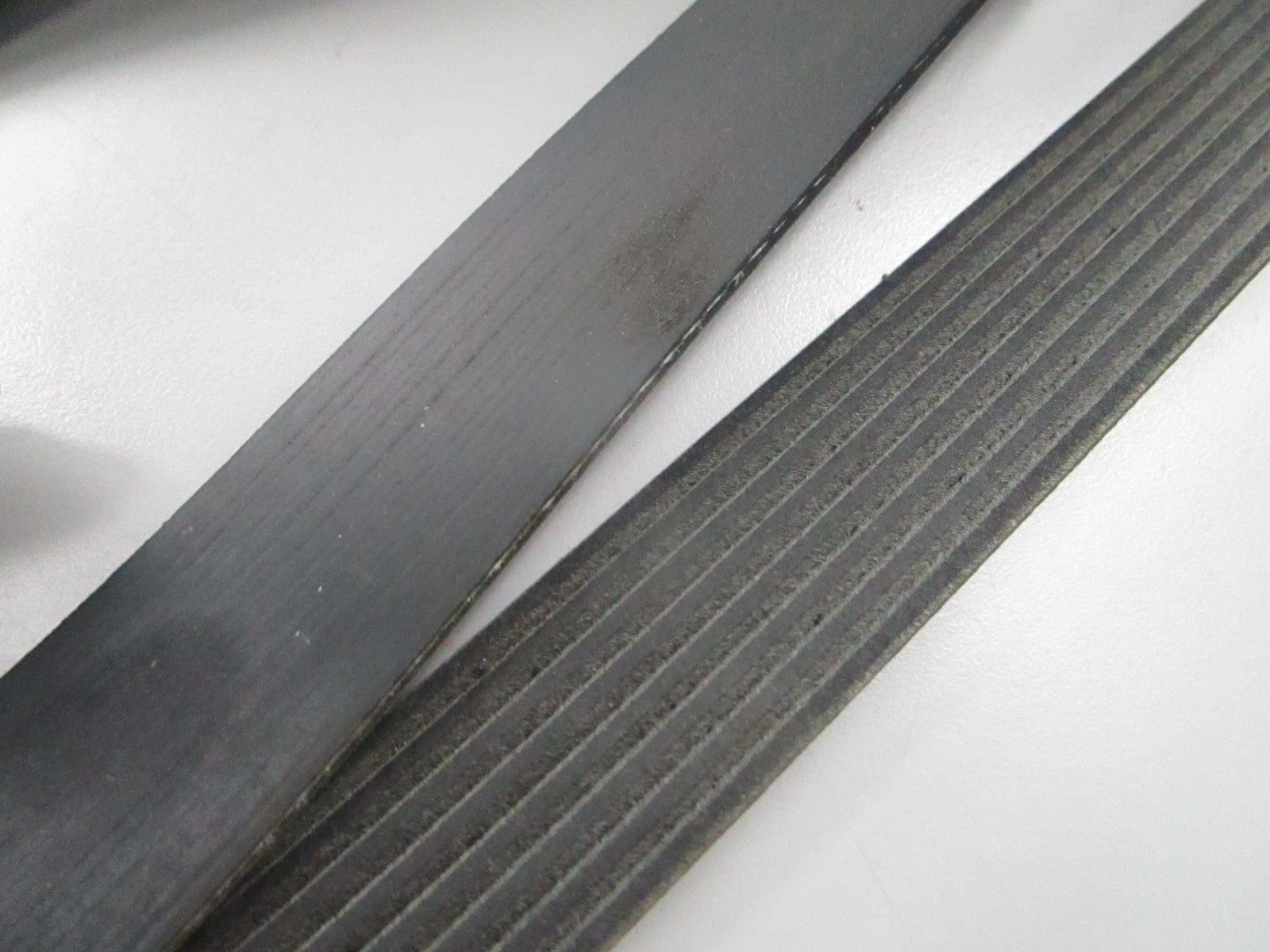 NEW K080810 Gates Micro-V Serpentine Belt 0810