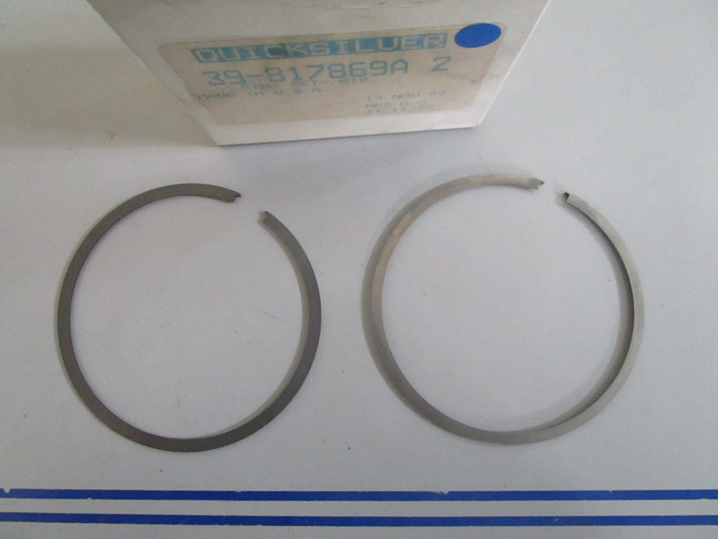 *NEW OEM* 0820 Mercury Quicksilver 2 Piston Ring Set 39-817869A2