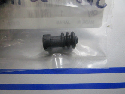 NEW OEM 3AA-03311-0 3AA033110 Tohatsu Rubber Boot 0810