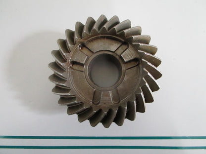 NEW OEM 317838 0317838 OMC Johnson Evinrude 26T Gear 0820