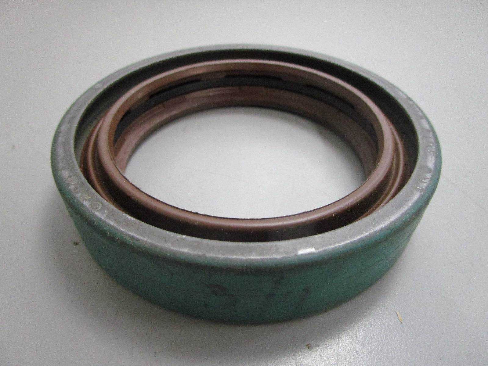 *NEW OEM* 0820 CAT 84.29mm Shaft Diameter Lip Seal 124-2375