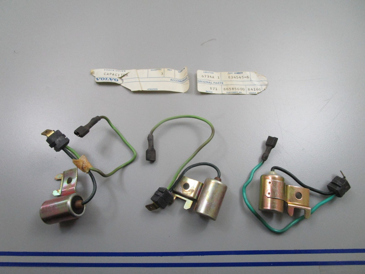 *NEW OEM* (LOT OF 3) 0810 Volvo Penta Capacitor 834545