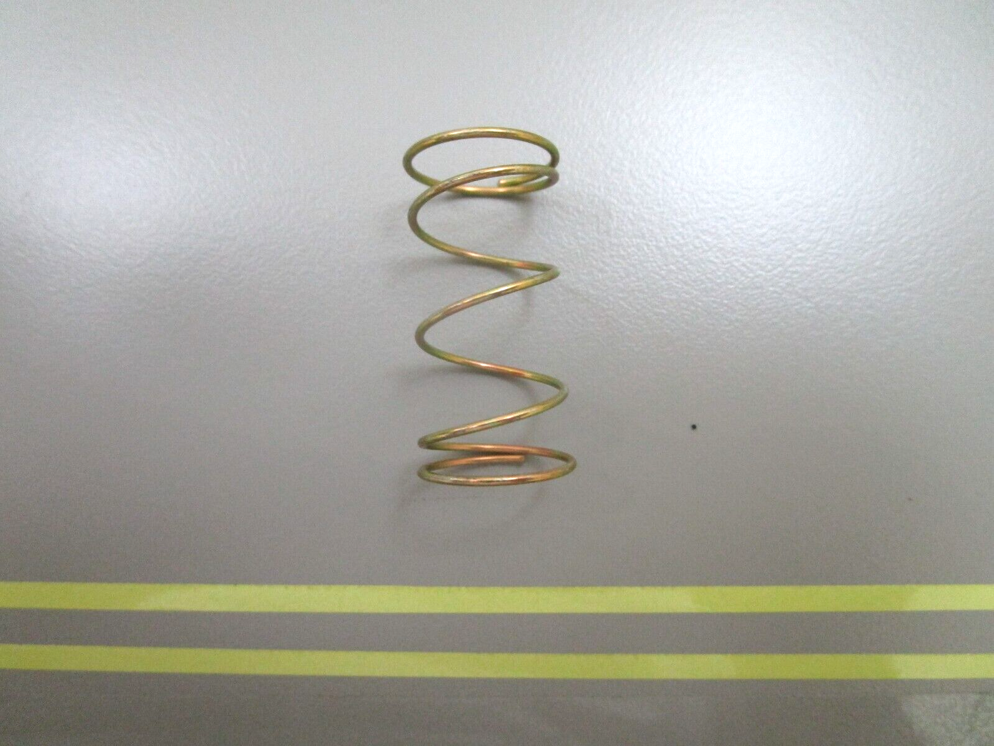 *NEW OEM* 0750 OMC Johnson Evinrude SPRING 316742 0316742