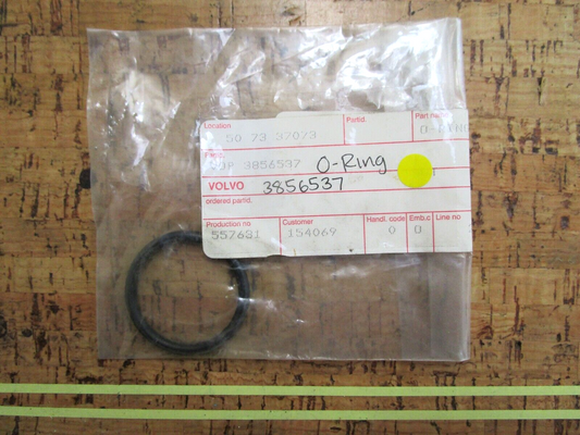 *NEW OEM* 0810 Volvo Penta O-Ring 3856537