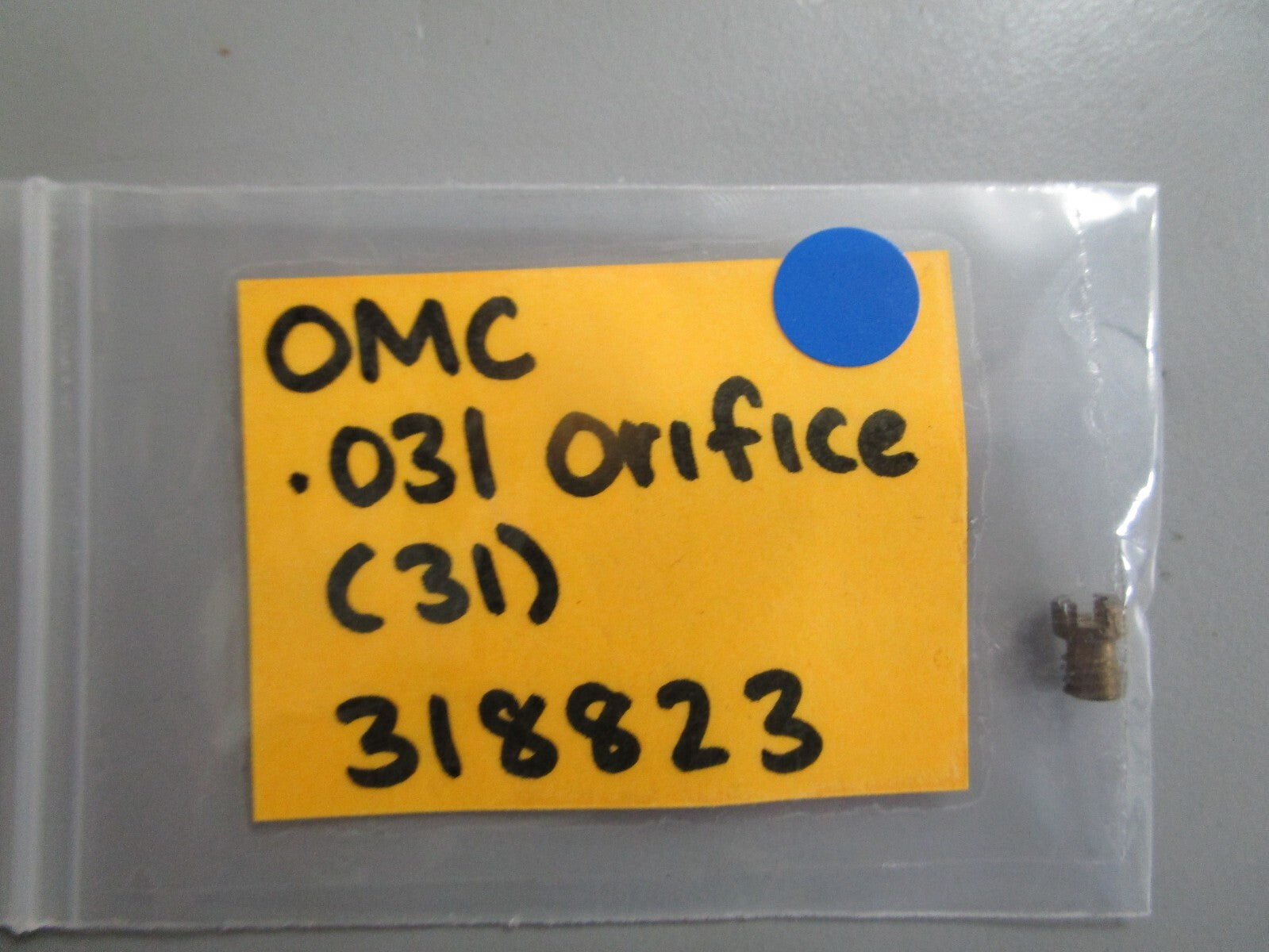 *NEW OEM* 0810 OMC Johnson Evinrude .031 Orifice (31) 318823 0318823