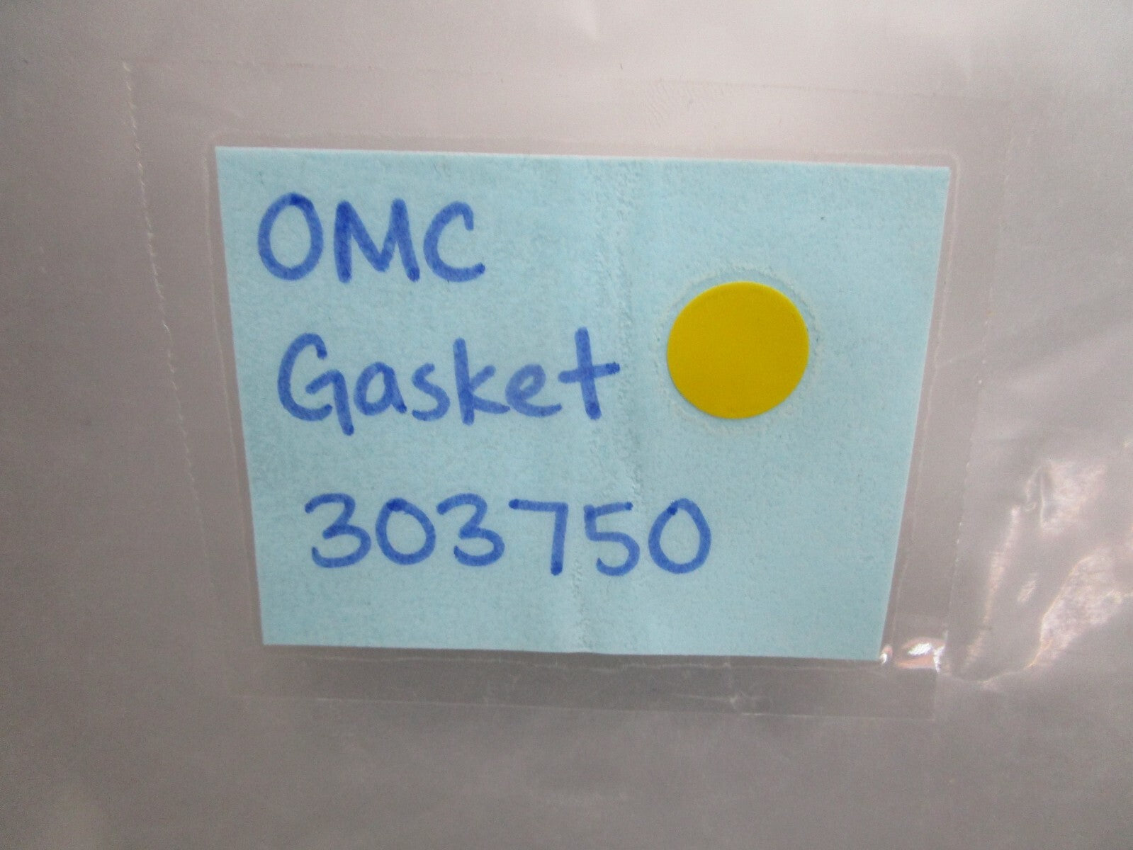 *NEW OEM* (LOT OF 2) 0810 OMC Johnson Evinrude Gasket 303750 0303750