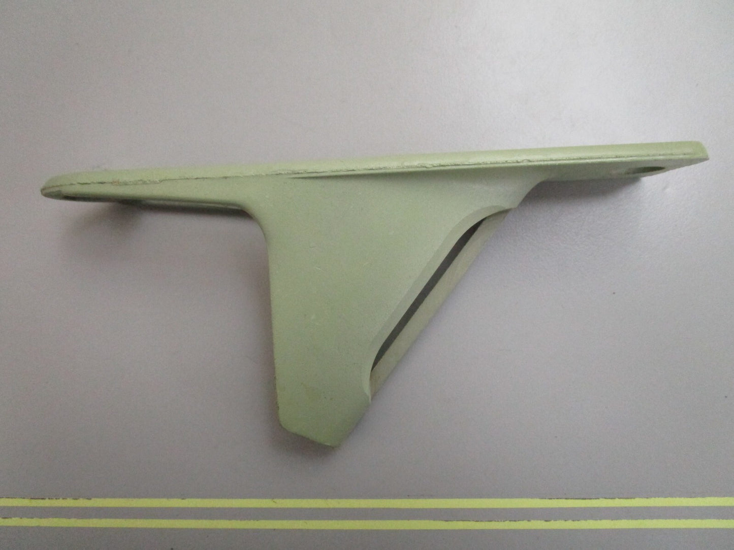 *NEW OEM* 0820 OMC Johnson Evinrude Exhaust Outlet 308333 0308333