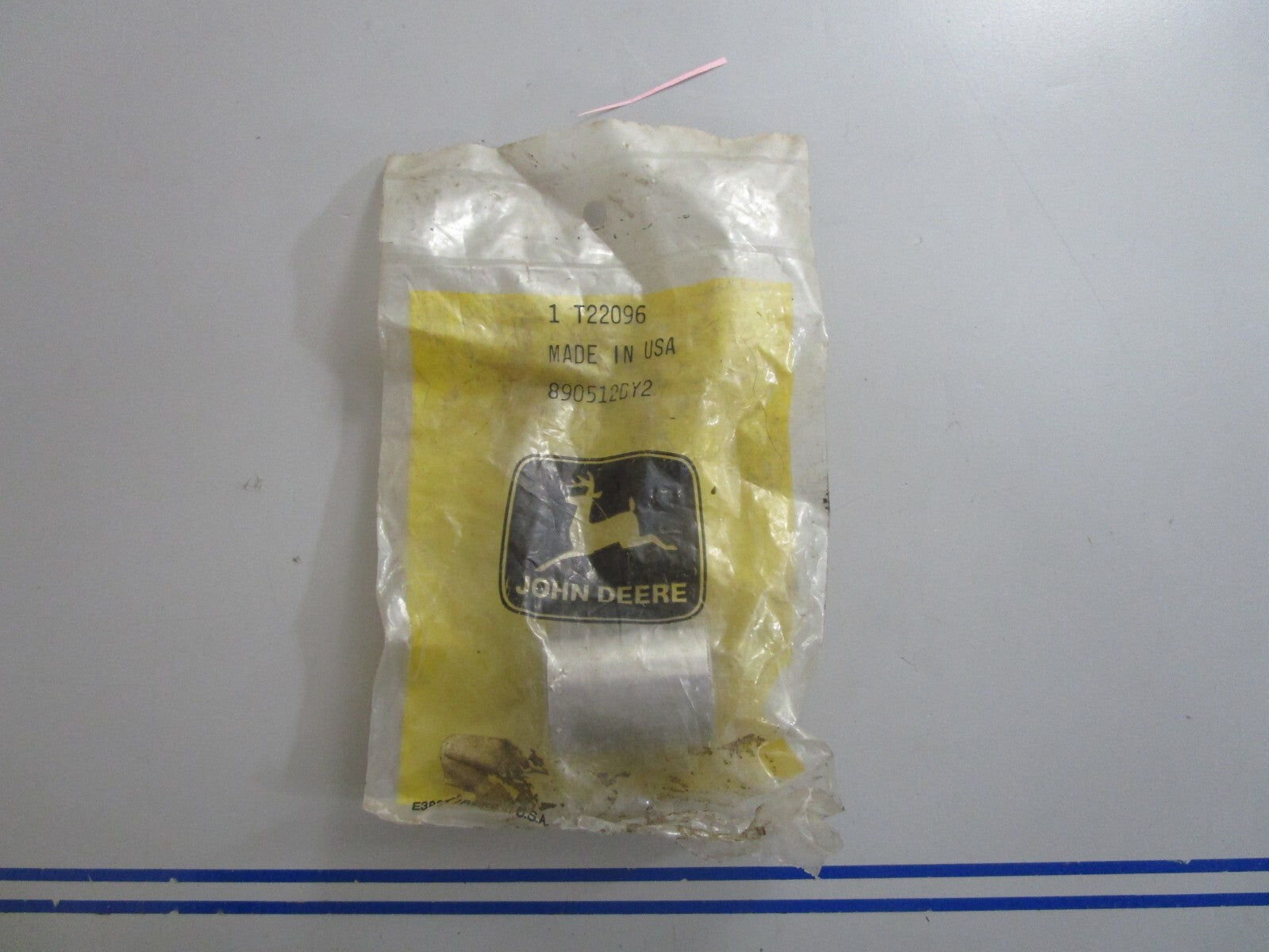 *NEW OEM* 0810 John Deere Bushing T22096