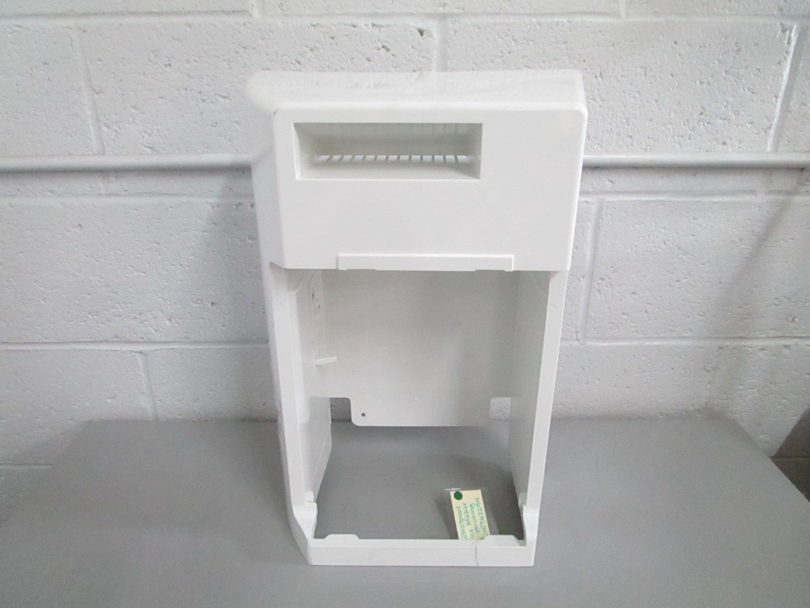 Whirlpool NEW OEM Refrigerator Ice Maker Housing W10762294 NOS Genuine 0820