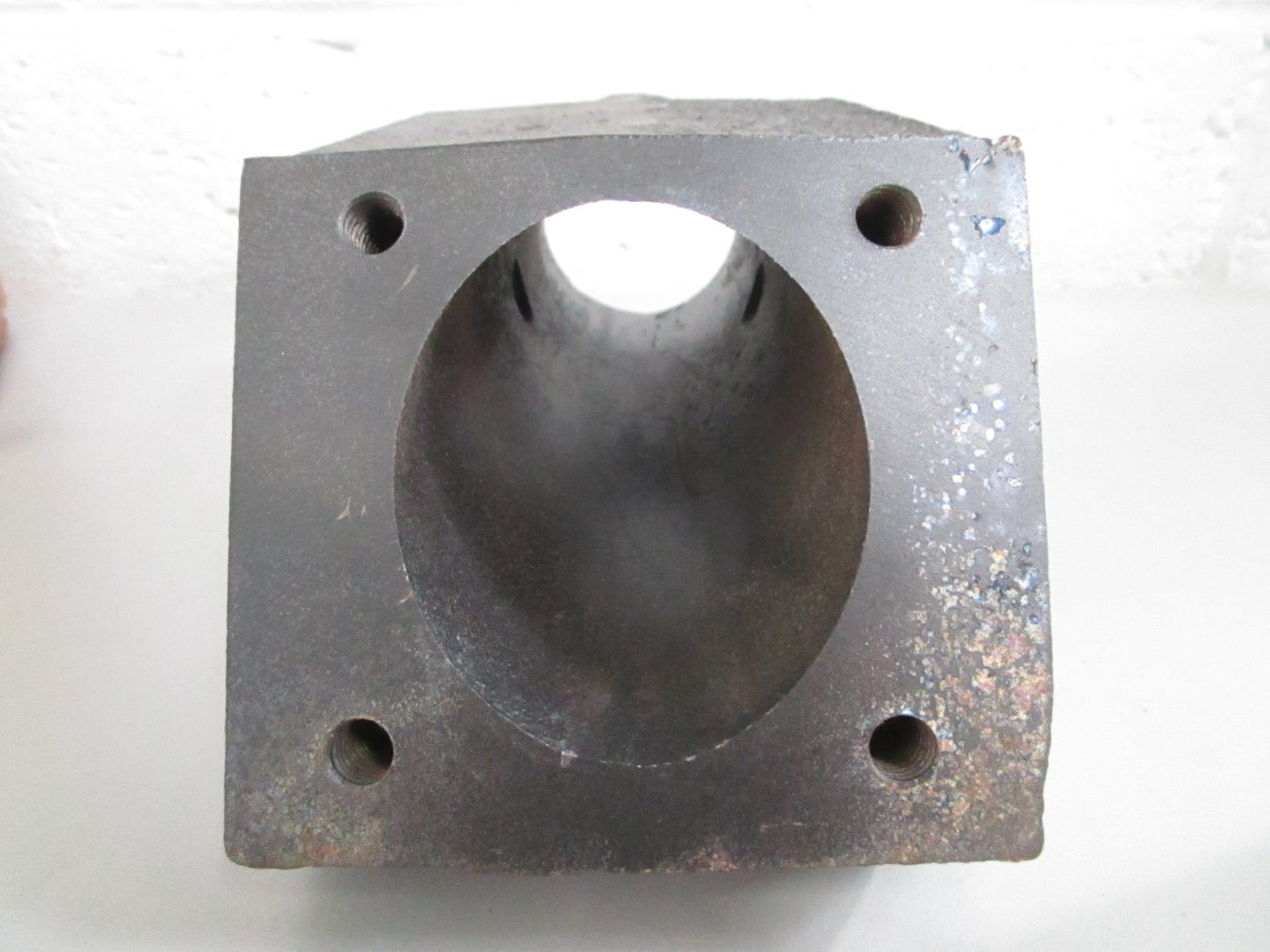 NEW 1825 Osco Elbow w/ Hardware For: MerCruiser 0820