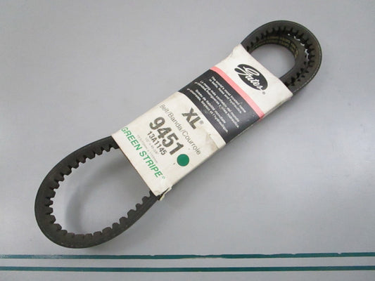 Gates 9451 Automotive XL V-Belt Notched 45in NEW 0810