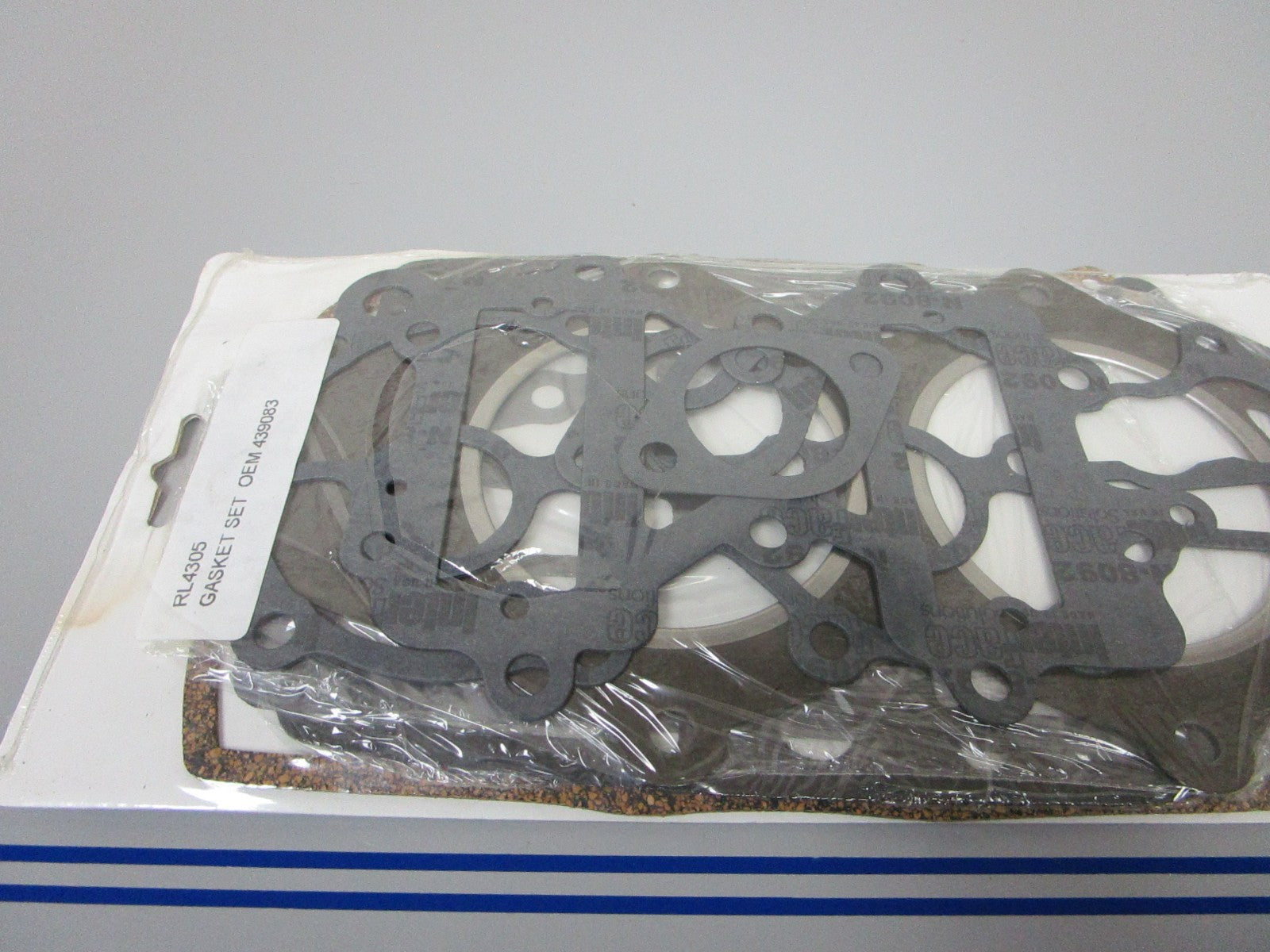 *NEW* 0720 Red Line Gasket Set RL4305 Replaces: Evinrude 439083