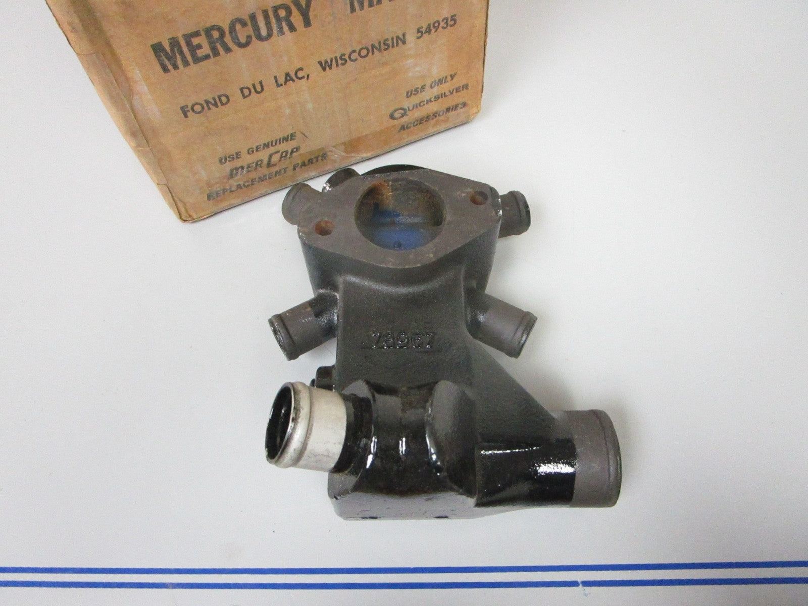 NEW OEM 78985A1 Mercury Mercruiser GM 325 350 454 Thermostat Housing 0720
