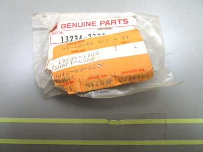 *NEW* 0750 Kawasaki SHAFT JOINT 1324-3708
