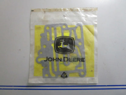 *NEW OEM* 0810 John Deere Gasket R99386