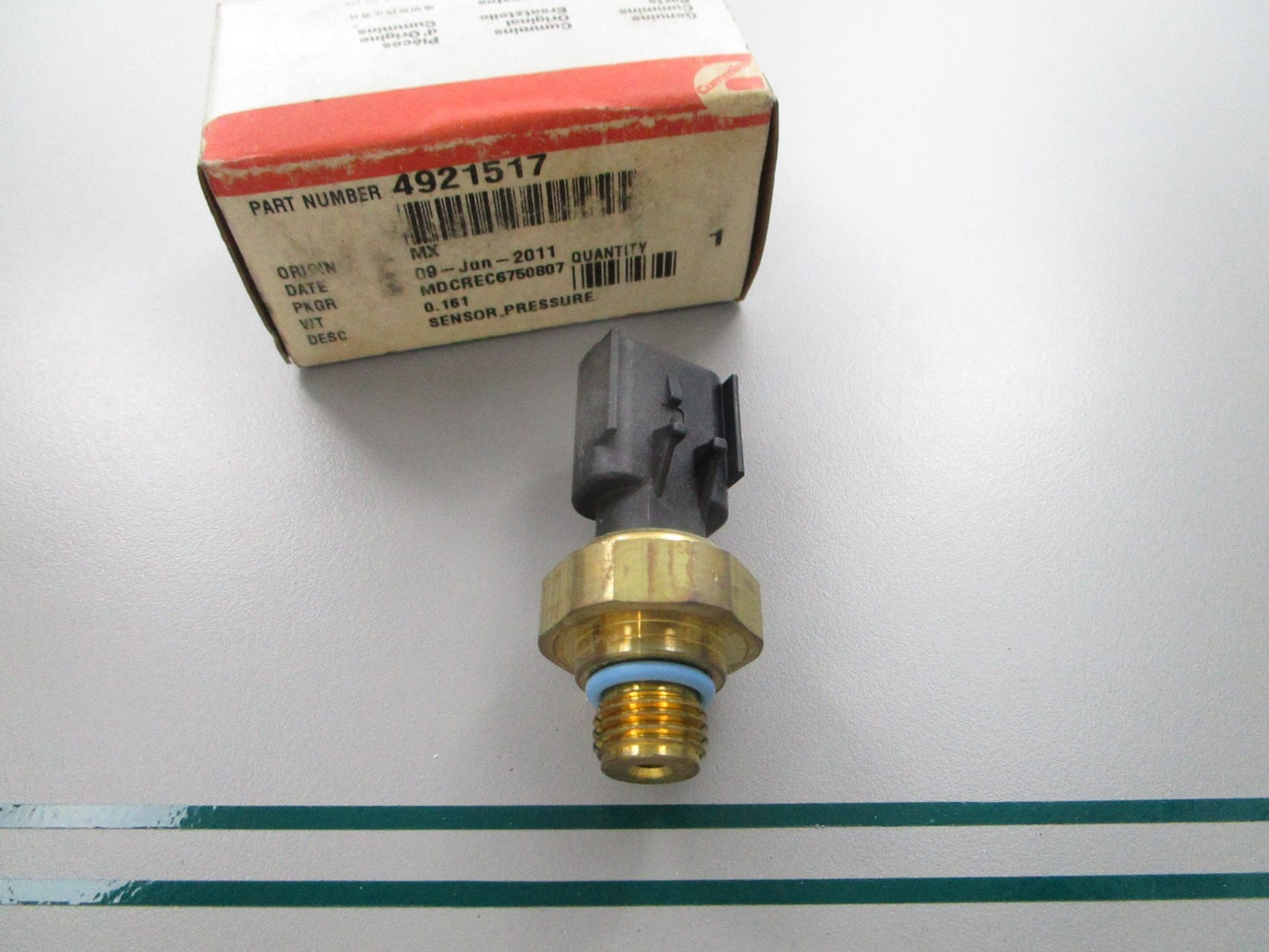 NEW OEM 4921517 Cummins Pressure Sensor 0810
