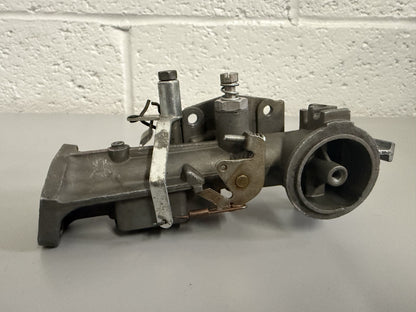 NEW OEM 390161 Briggs & Stratton Carburetor 0820