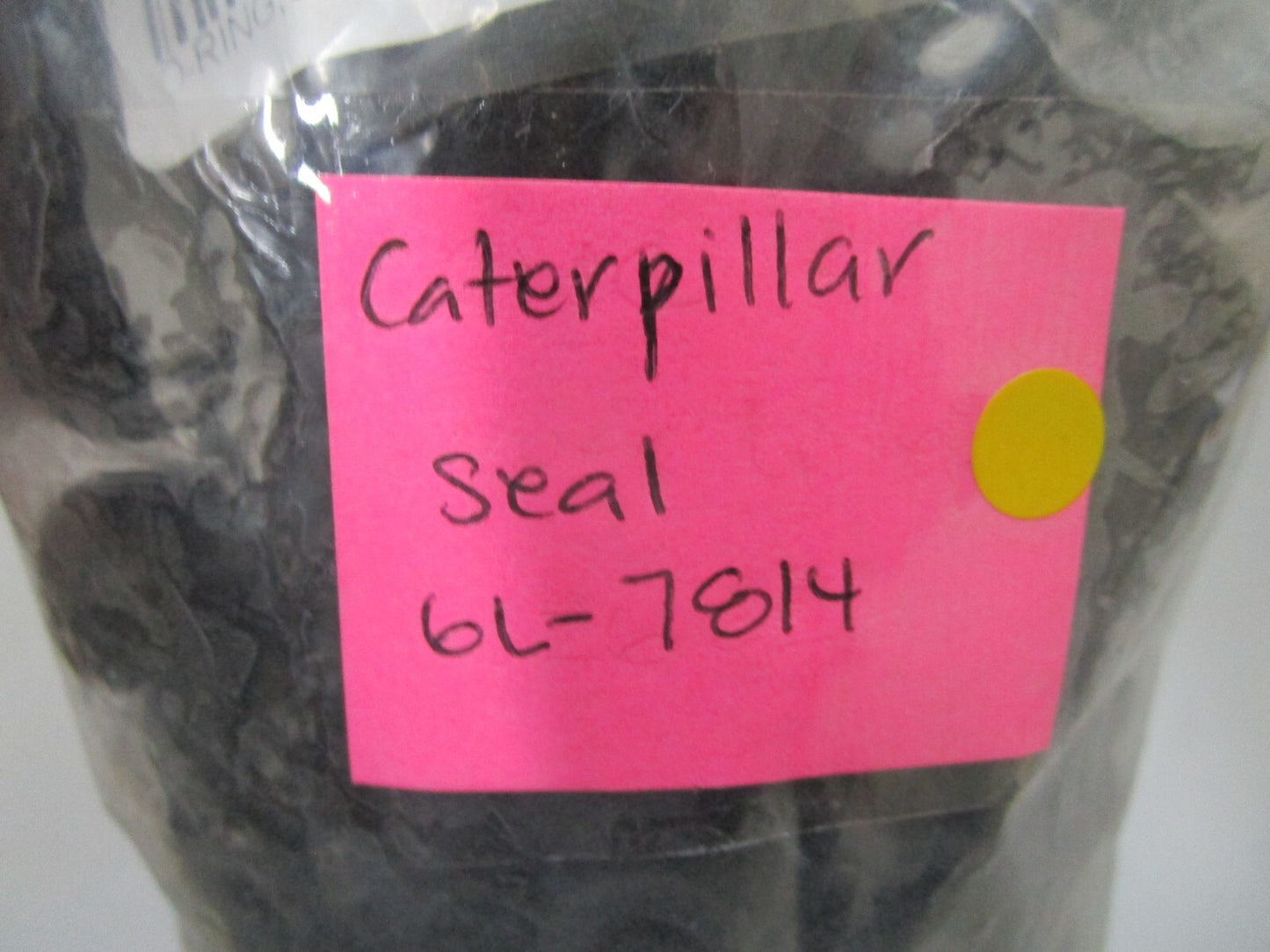 *NEW* (LOT OF 4) 0750 Caterpillar SEAL 6L-7814