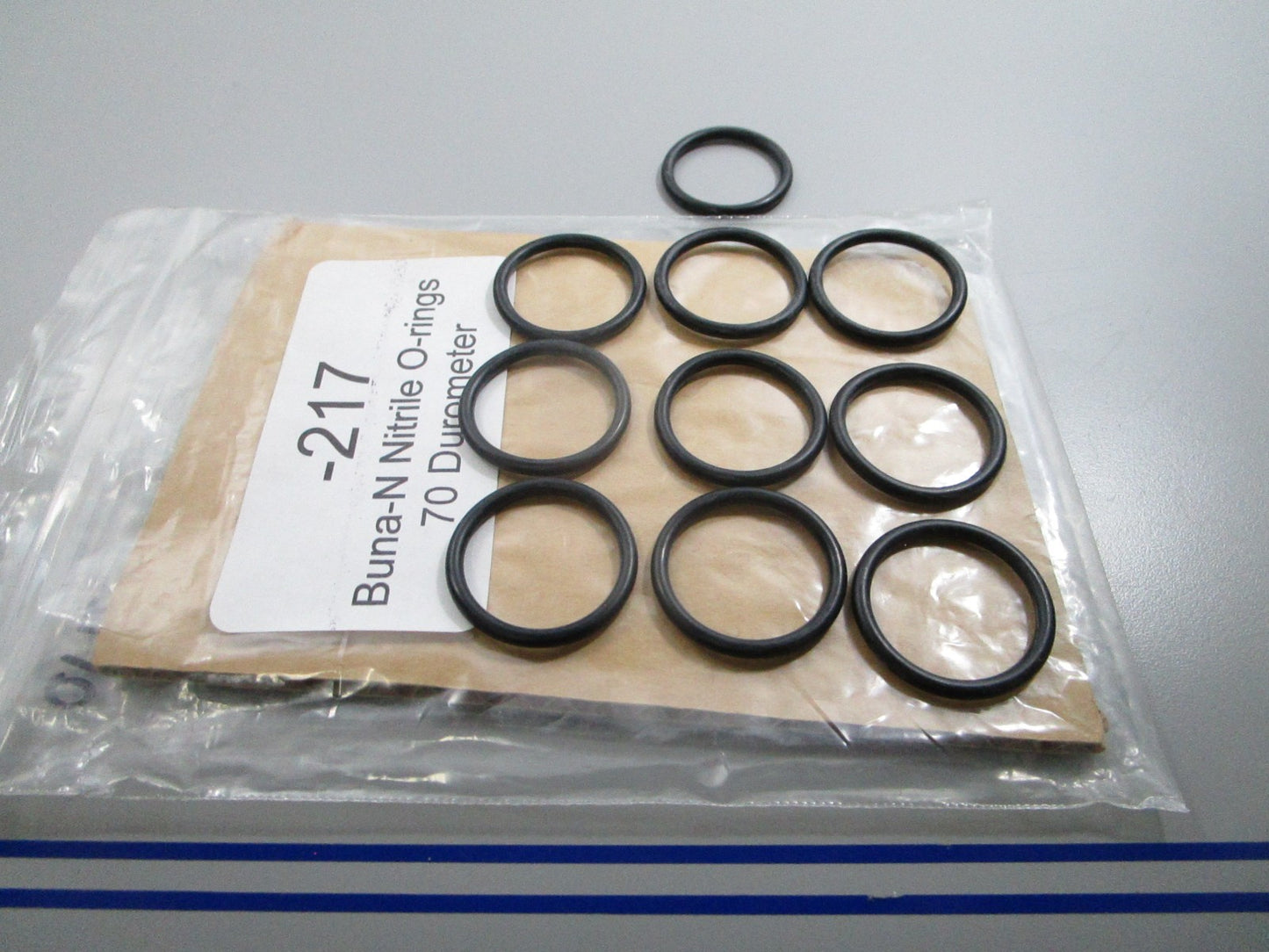 *NEW* (LOT OF 10) 0810 Buna-N Nitrile O-Ring -217
