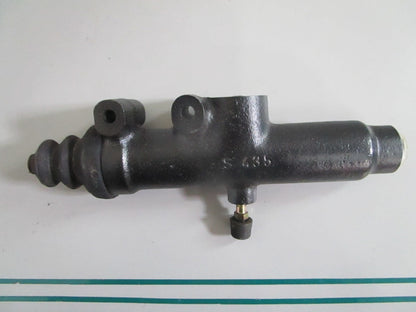 NEW OEM 0002952406 Mercedes-Benz Master Cylinder 0820