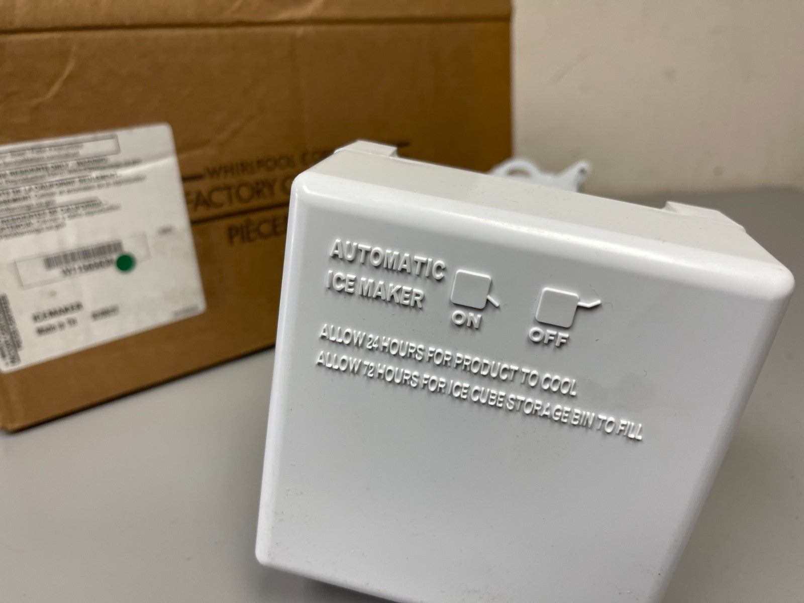 Whirlpool NEW OEM Ice Maker Assembly W11565638 Replaces W11321603 Fridge 0720